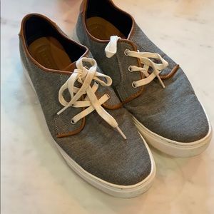 Tommy Hilfiger Blue and Tan Sneakers / Boat Shoes